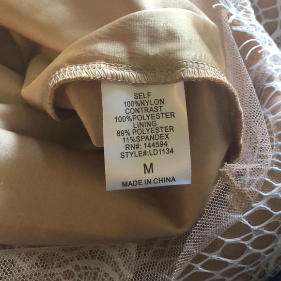 NWOT! Luxxel love lace dress in white/nude. - Picture 7 of 8